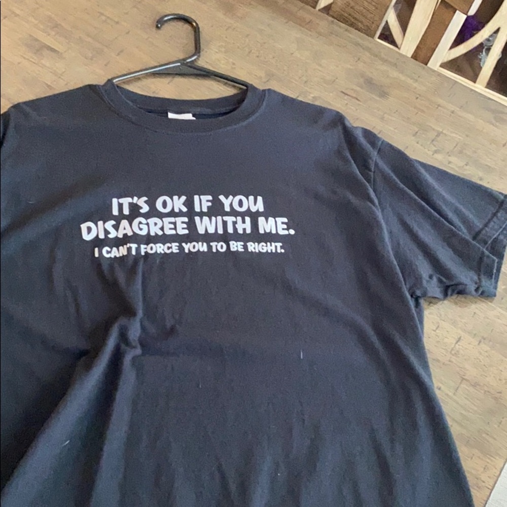 Tee shirt